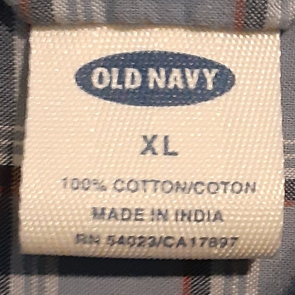 Old Navy Long Sleeve Button Down Shirt (Men’s XL) - Picture 4 of 7
